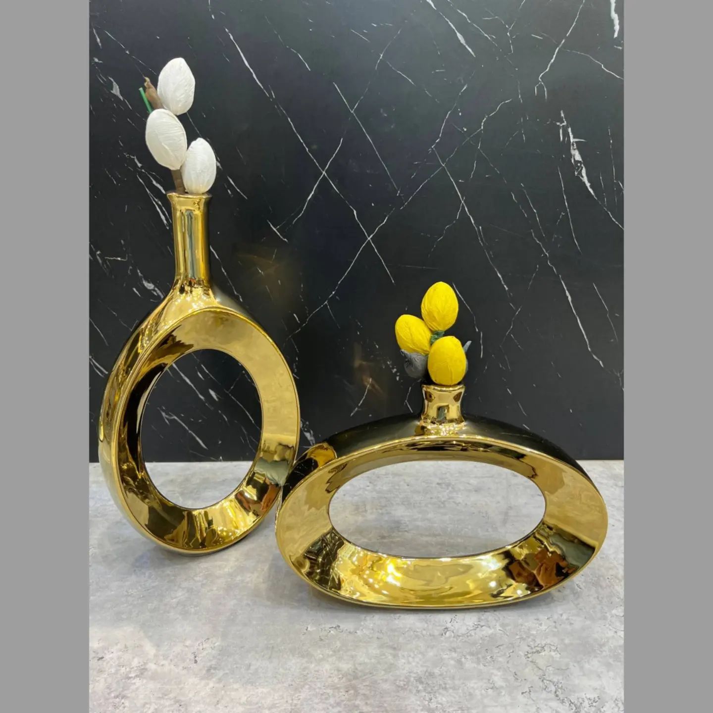 گلدان رونیسا طلایی