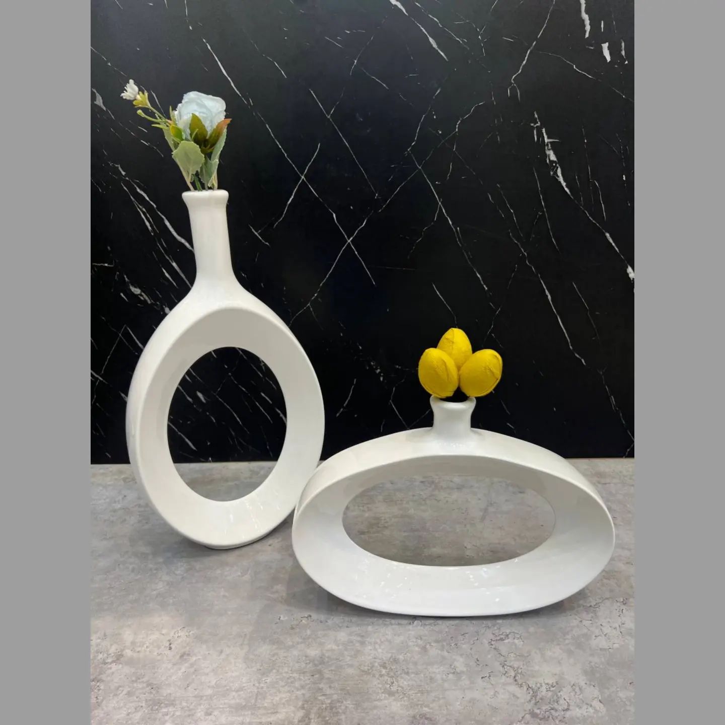 گلدان رونیسا سفید براق