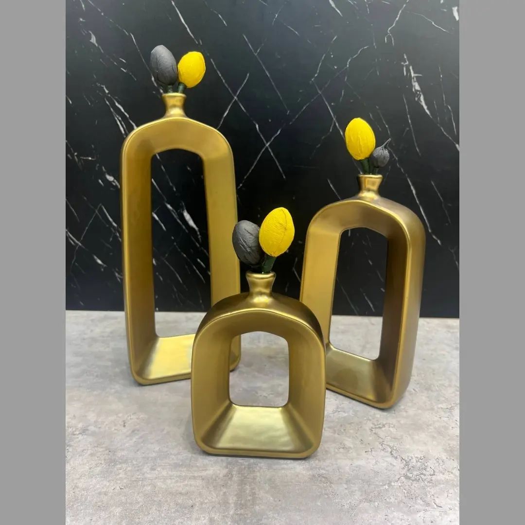 گلدان مینوس رنگی مات طلایی