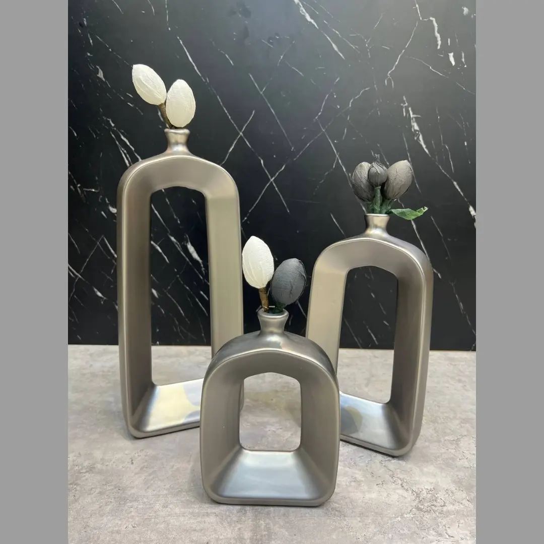 گلدان مینوس رنگی مات نقره ای