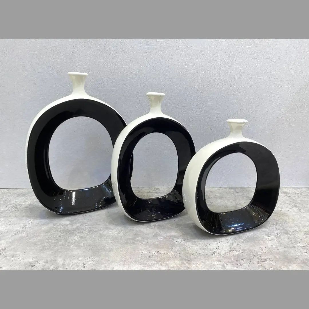 گلدان دنیز رنگی مات سفید مشکی