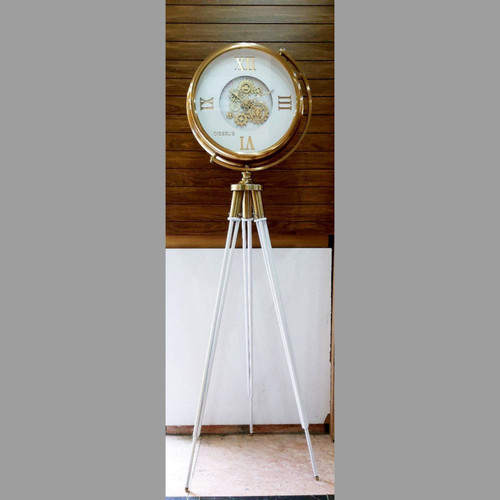 ساعت ۳پایه فلزی دیزل اسپرت مدل چرخدنده