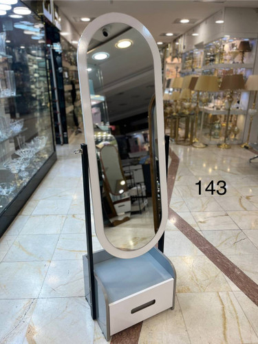 آینه قدی چوبی کد ۱۴۳