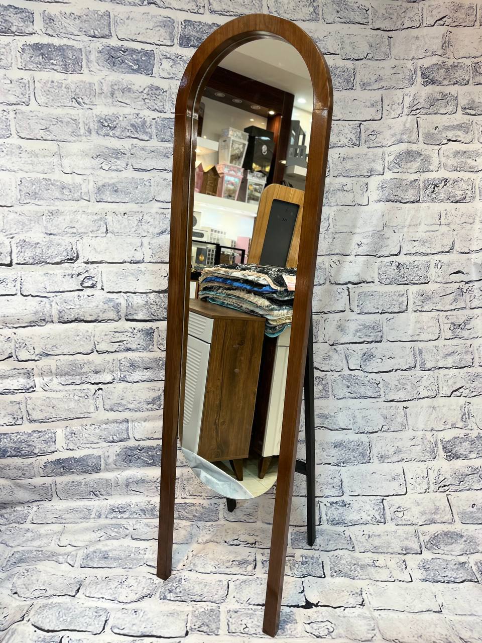 آینه قدی چوبی کد ۳۰۱