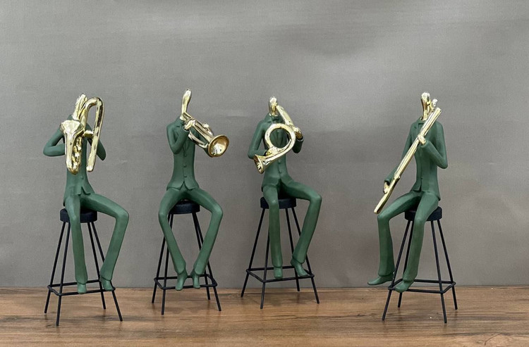 مجسمه گروه موزیکال ۴ تایی سبز