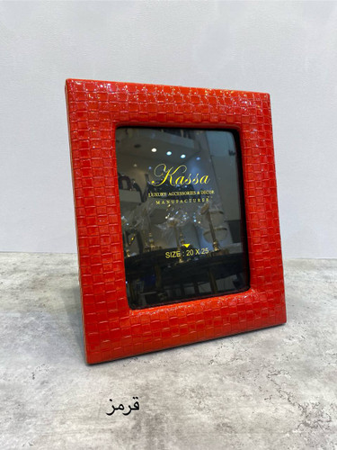 قاب عکس مدل قرمز