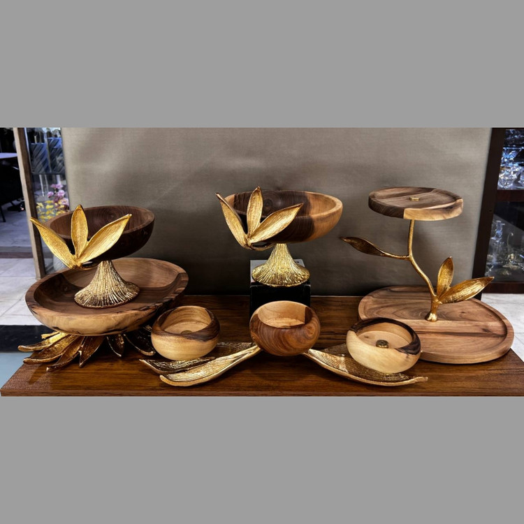 سرویس پذیرایی پنج تکه مدل گلبرگ چوب گردو طلایی