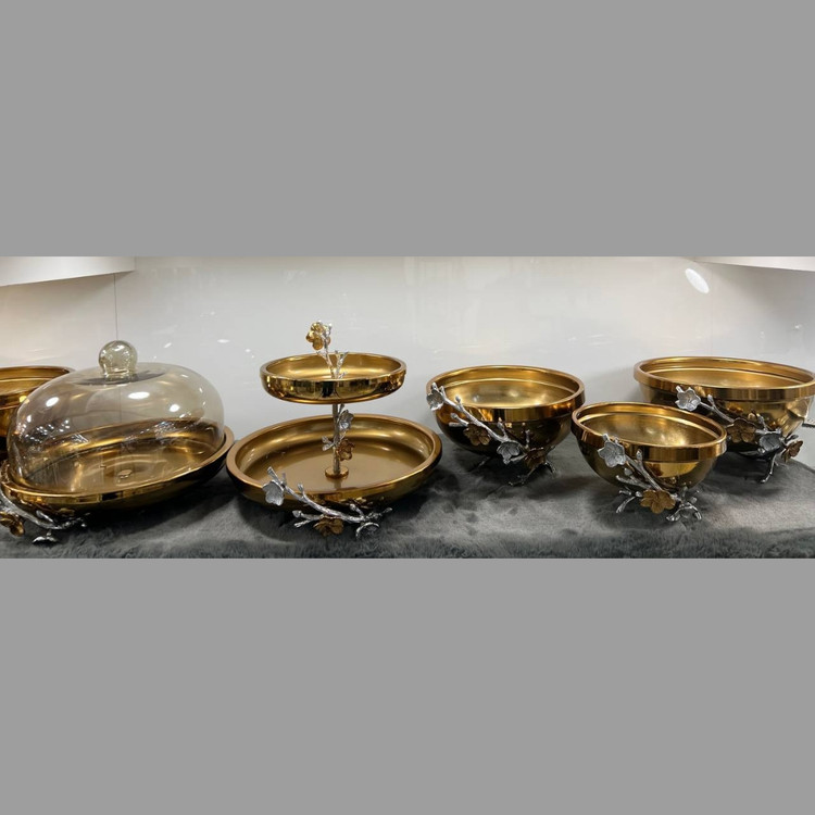 سرویس پذیرایی پنج تکه مدل شکوفه فلزی آبکاری طلایی