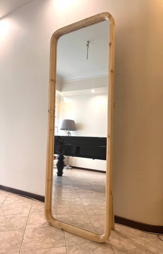 آینه قدی مدل لورا